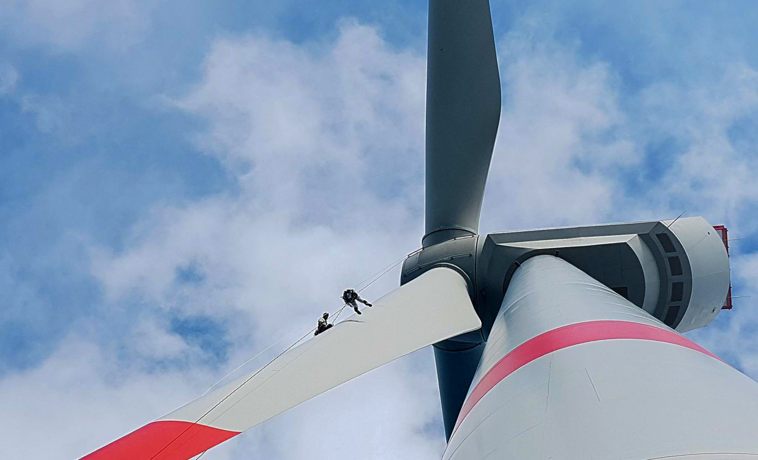 Sicherheitstraining Windkraftanlage Rotorblatt Maschinenhaus abseilen