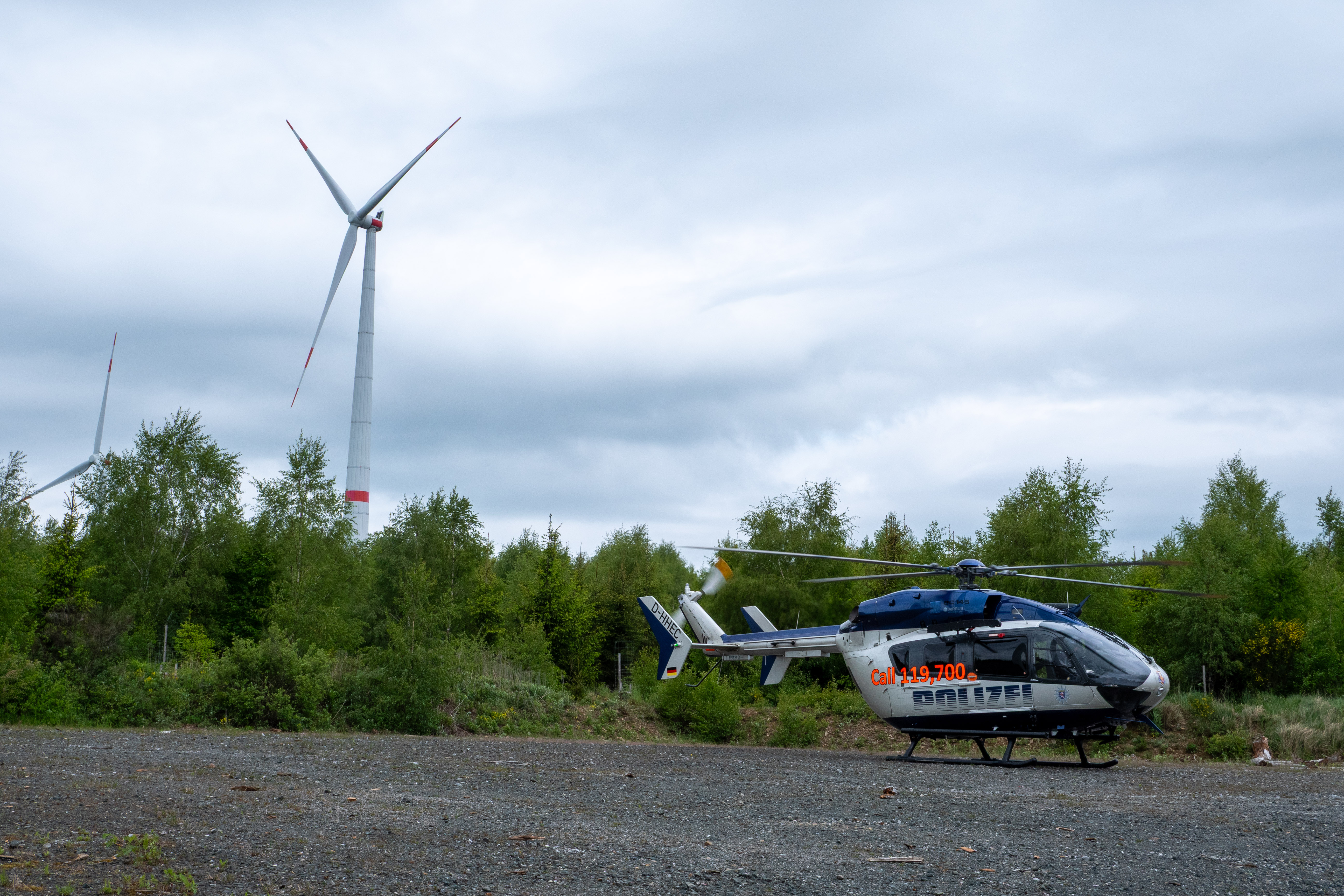 Höhenrettung, Windkraftanlage, Haiger, Kalteiche, 2026, Polizei, Feuerwehr, Einsatzkräfte, Heli