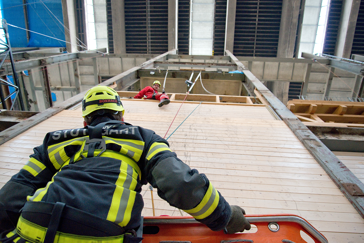 Hochwerk, RESCUE, Feuerwehr, Bornack, HWS, Hailo Wind Systems, Trainings-Center, Safety And Rescue Academy (S.A.R.A.), S.A.R.A. Training, Sicherheitstrainings, Trainings, 
